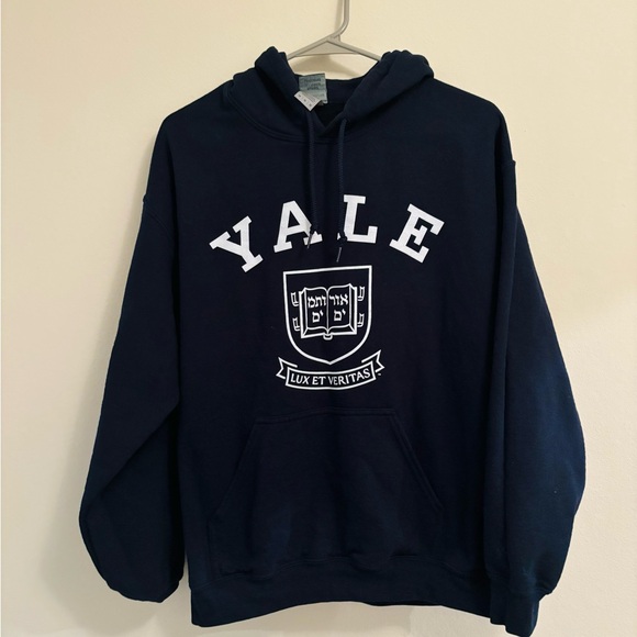 Yale Navy Blue Hoodie - Picture 1 of 2